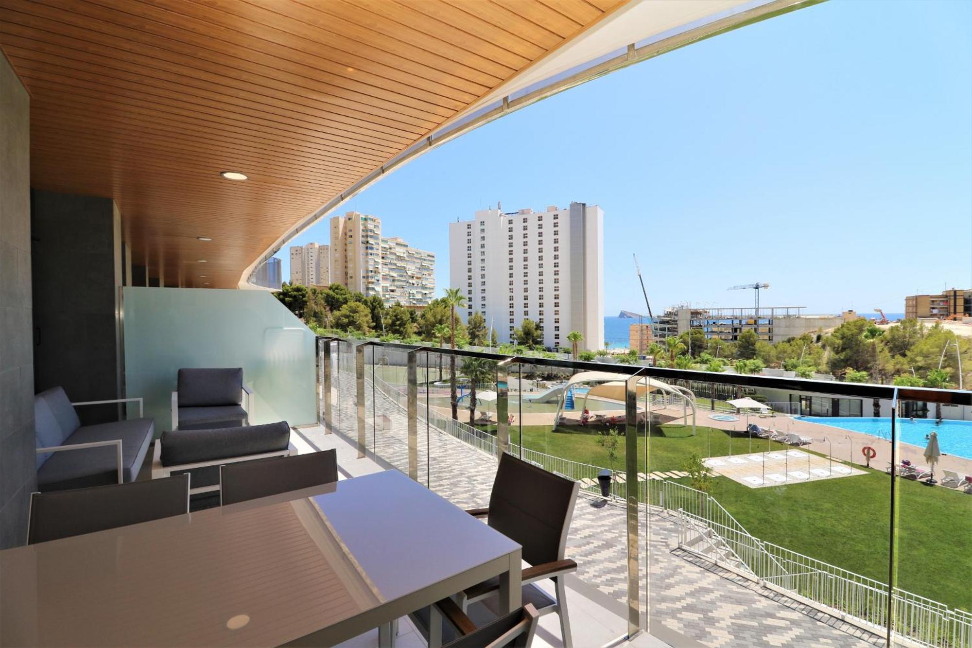 Sunset Waves Siesta Apartment Benidorm Bagian luar foto