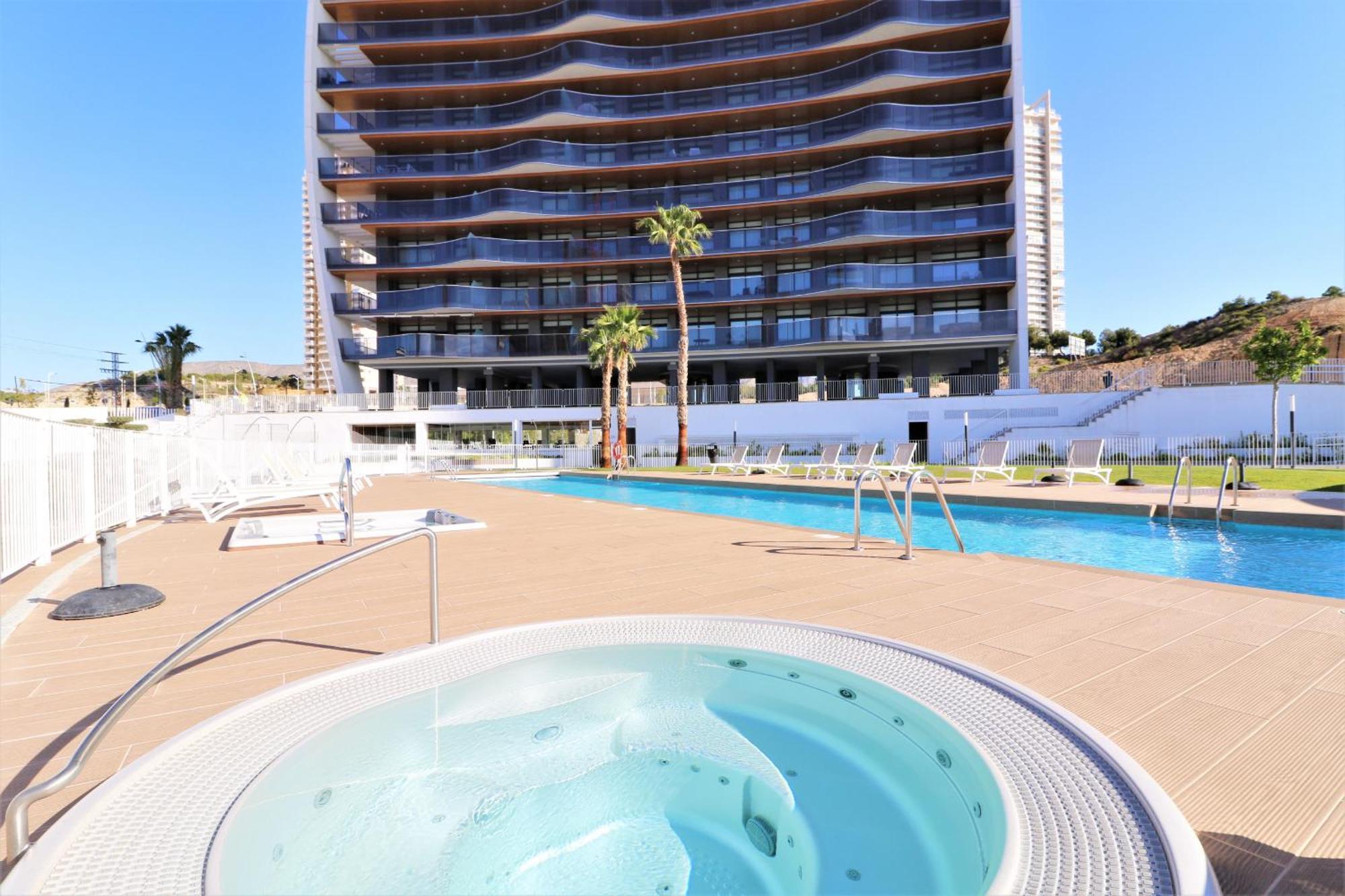Sunset Waves Siesta Apartment Benidorm Bagian luar foto